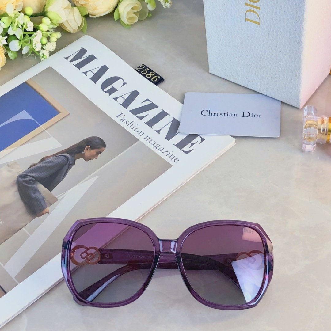 。。Dio*2025新款墨镜女款气质显脸小百搭方框防晒遮阳太阳眼镜防紫外线