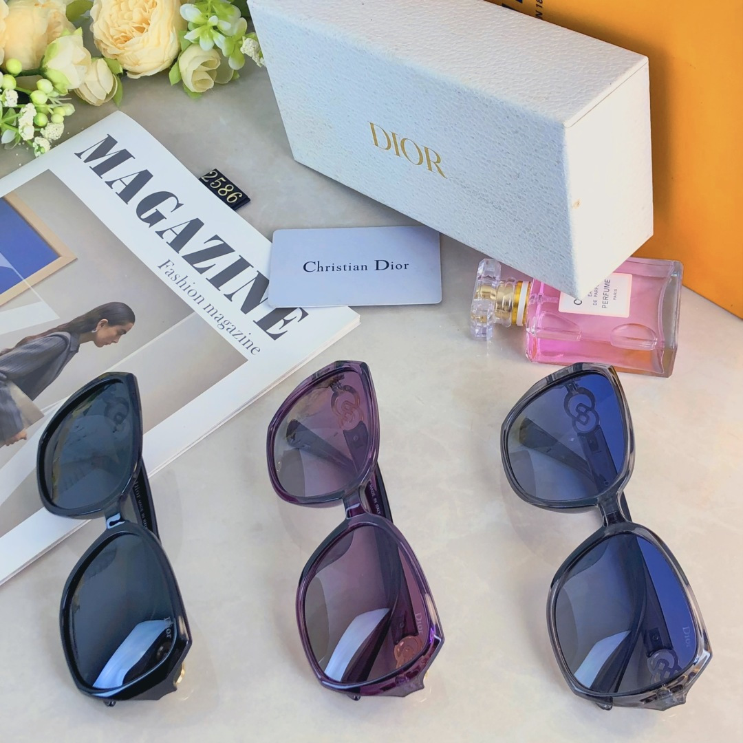 。。Dio*2025新款墨镜女款气质显脸小百搭方框防晒遮阳太阳眼镜防紫外线