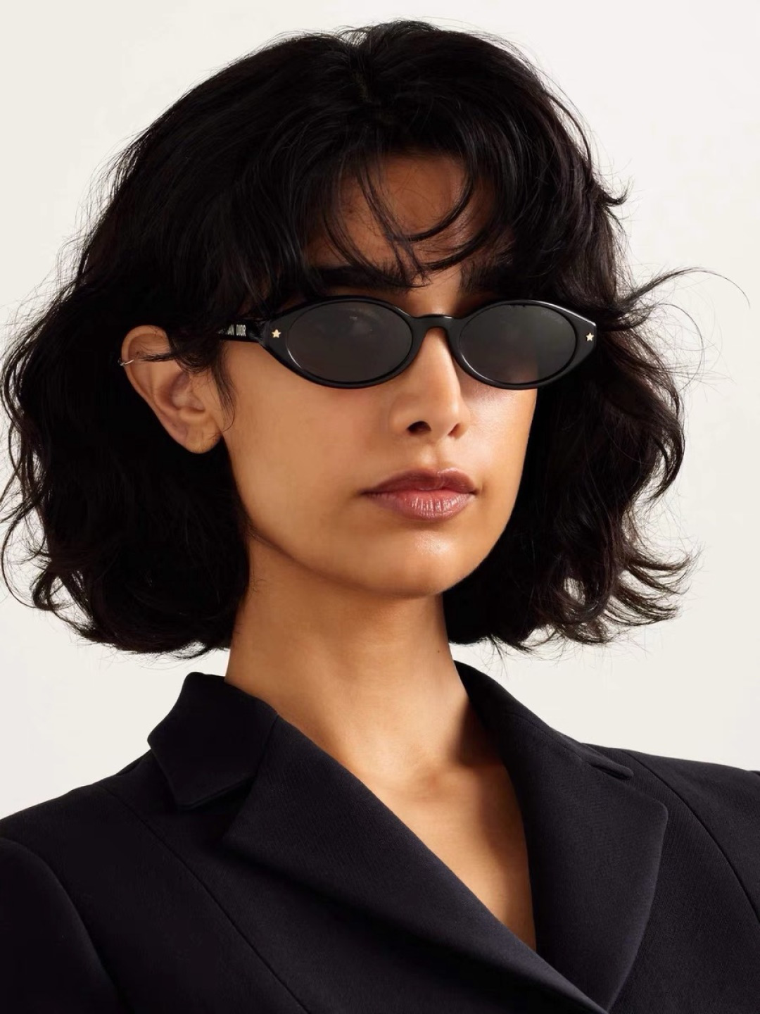 NO:369958,DIO*2025 new European and American fashion sunglasses for men and women simple versatile high-end brand European and American street photography sunglasses sunglasses sunglasses, glasses, dior19860909DIO*2025新款欧美时尚墨镜男女简约百搭高级感大牌欧美街拍太阳镜眼镜墨镜太阳镜,眼镜,dior,glasses