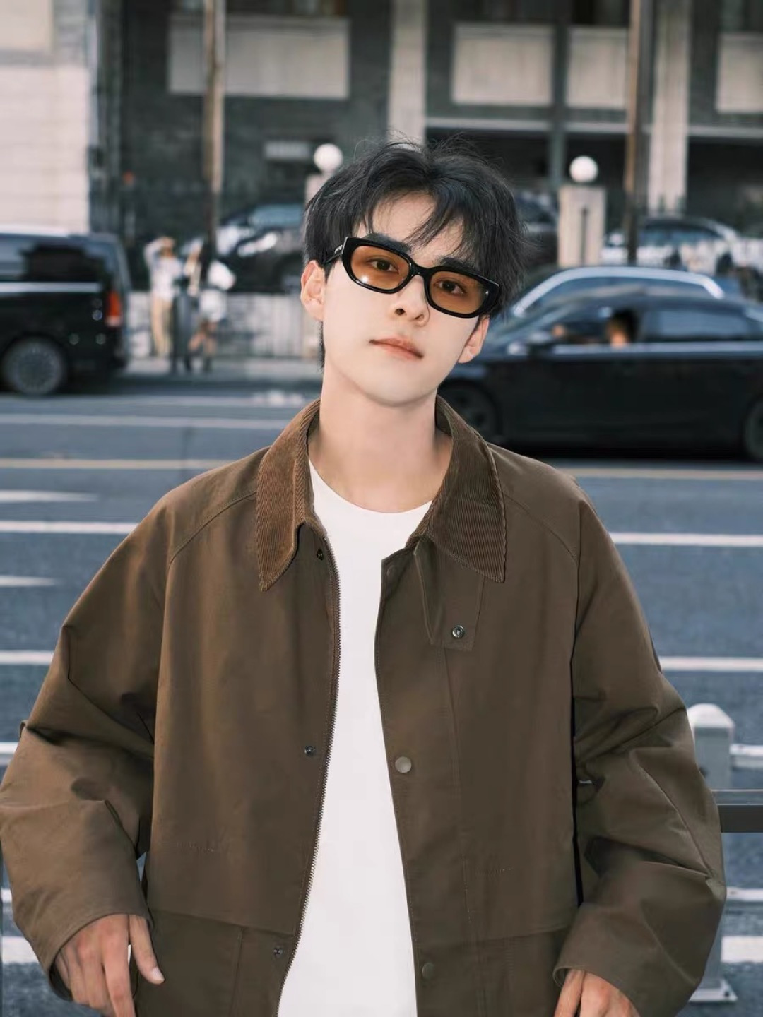 。。LOUISVUITTO*复古猫眼墨镜女方圆脸显瘦偏光太阳镜男女轻ins韩版潮网红素颜镜