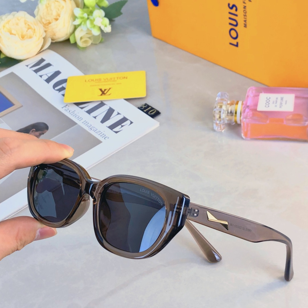 。。LOUISVUITTO*复古猫眼墨镜女方圆脸显瘦偏光太阳镜男女轻ins韩版潮网红素颜镜