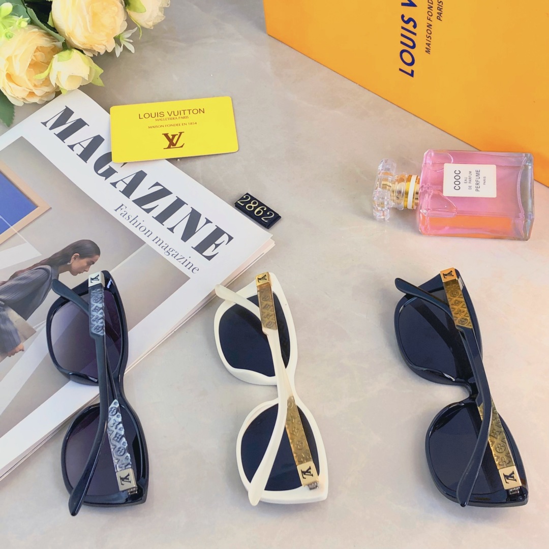 。。LOUISVUITTO*女潮新款框链墨镜2025太阳镜条款简约个性高级小红书同款