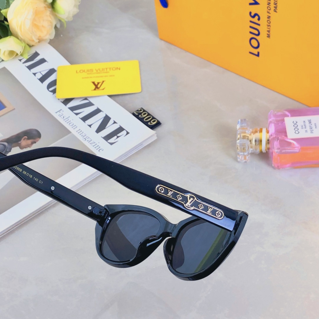 。。LOUISVUITTO*轻奢款复古墨镜女超轻高级品质感防紫外线太阳眼镜