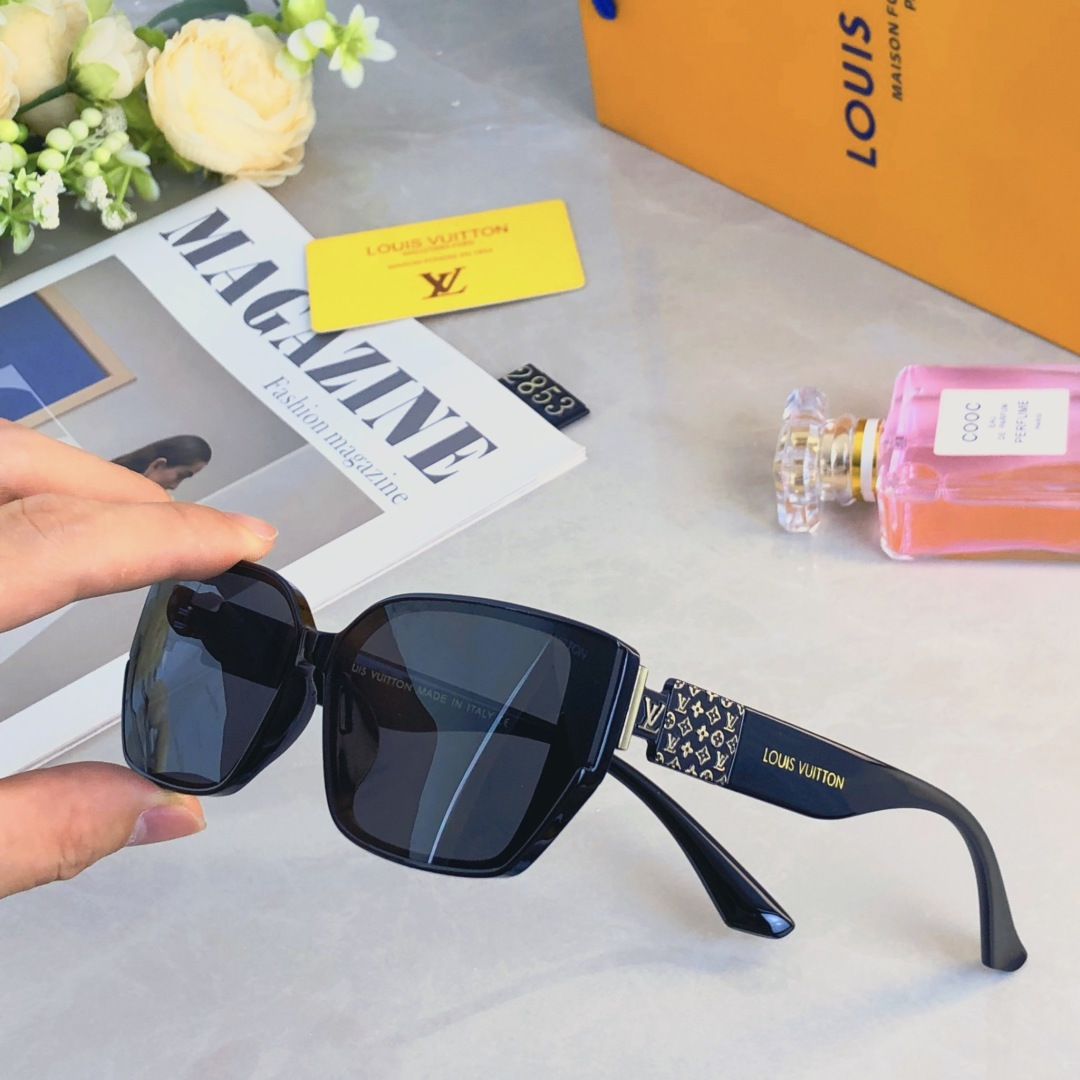 。。Louis vuitto*时尚高级感防紫外线ins度假拍照凹造型眼镜墨镜太阳眼镜