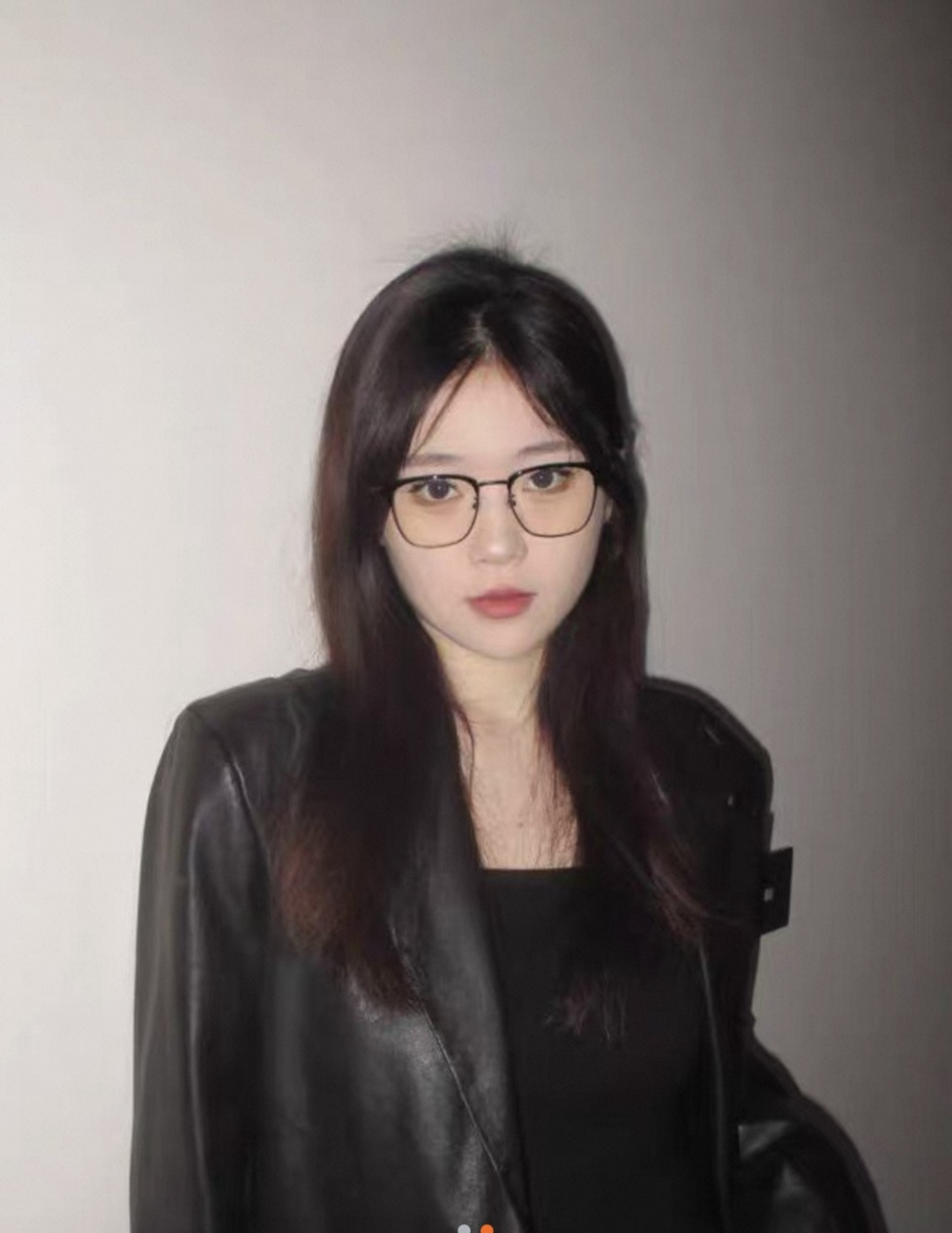 NO:370009,Louis vuitto* high-value eyebrow stand alloy casual glasses frame half-pack silicone temples can be matched with myopia glasses sunglasses, glasses, louis vuitton19860909Louis vuitto*高颜值眉毛架合金休闲眼镜框半包硅胶镜腿可配近视眼镜墨镜太阳镜,眼镜,louis vuitton,glasses