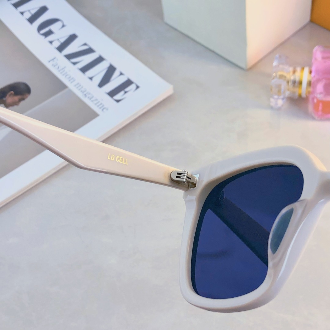 。。新款 墨镜女网红潮牌街拍太阳眼镜时尚旅行太阳镜