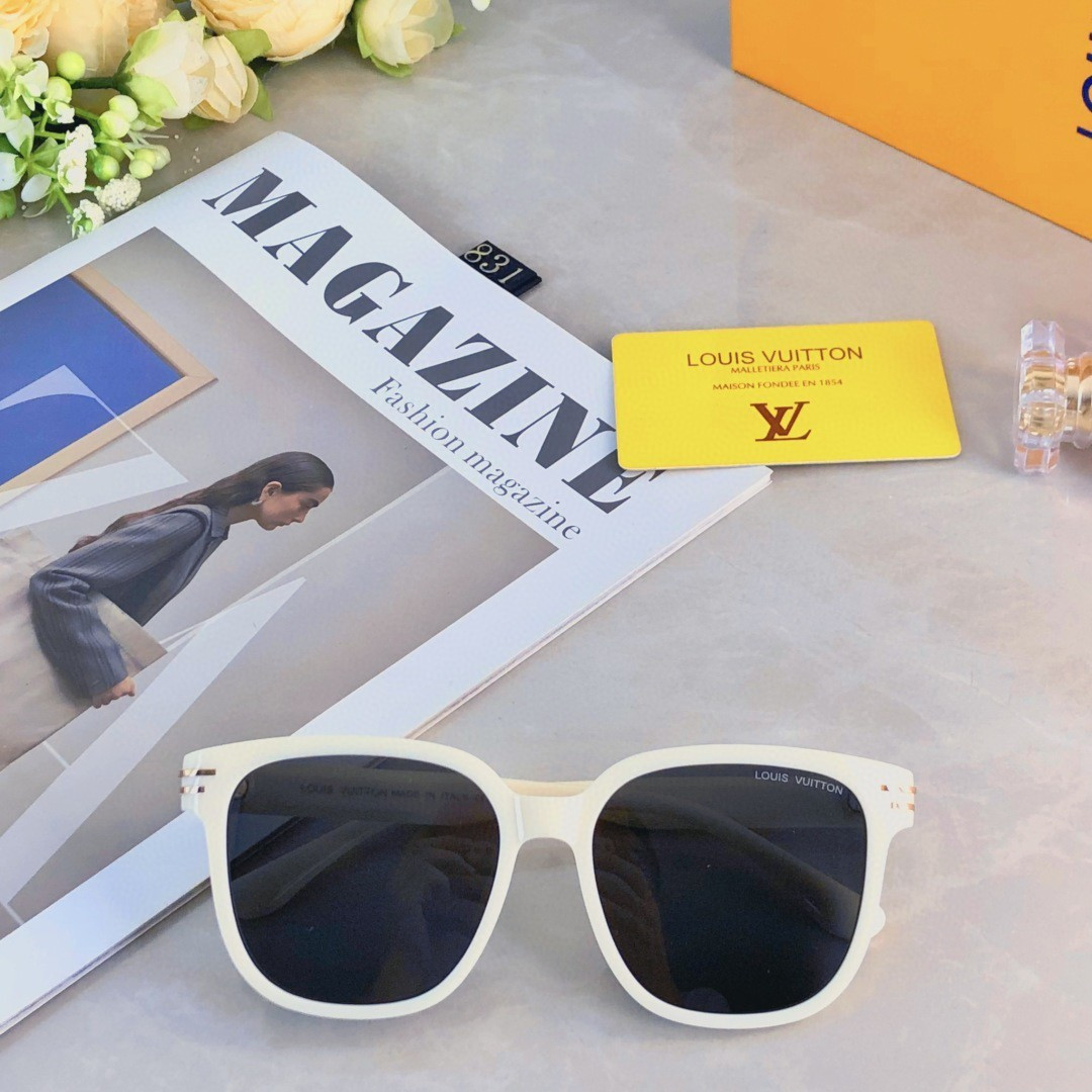 。。Louis vuitto*偏光太阳眼镜男女高级感时尚素颜显脸小墨镜ins开车