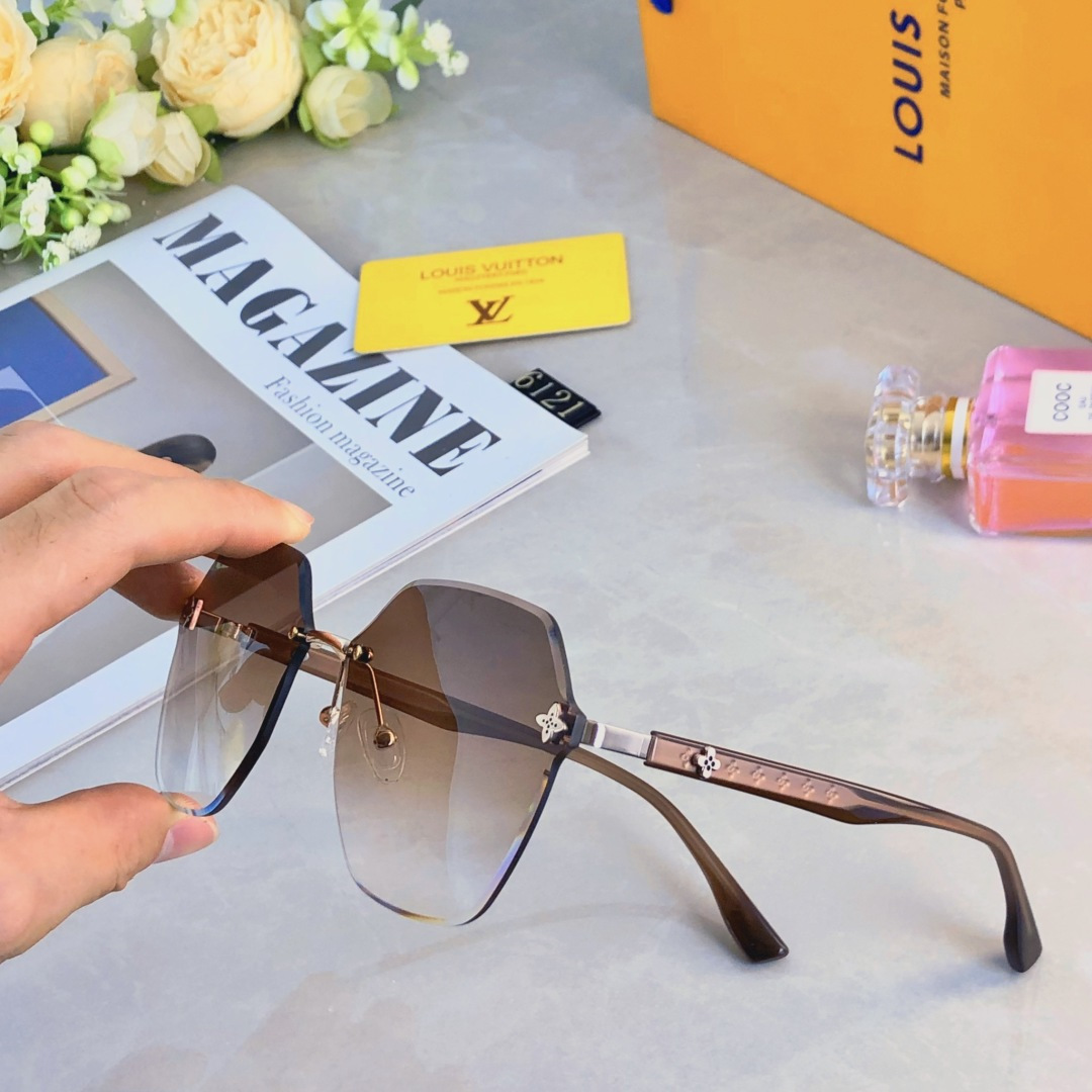 。。LOUISVUITTO*网红直播同款无框女士太阳镜潮流个性切边墨镜大框素颜四叶草眼镜