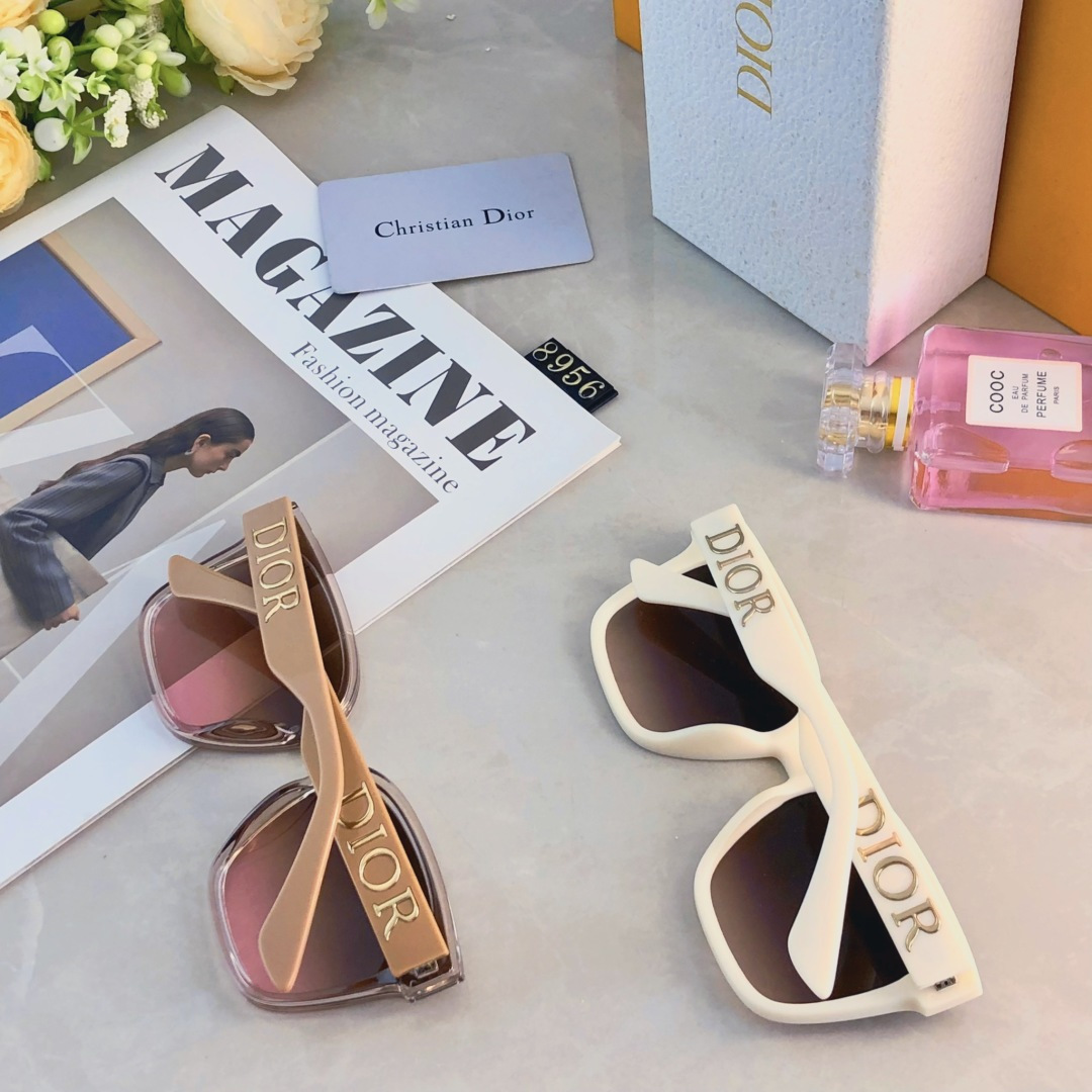 。。DIO*复古方形高品质超轻墨镜女圆脸显瘦网红欧美风太阳眼镜