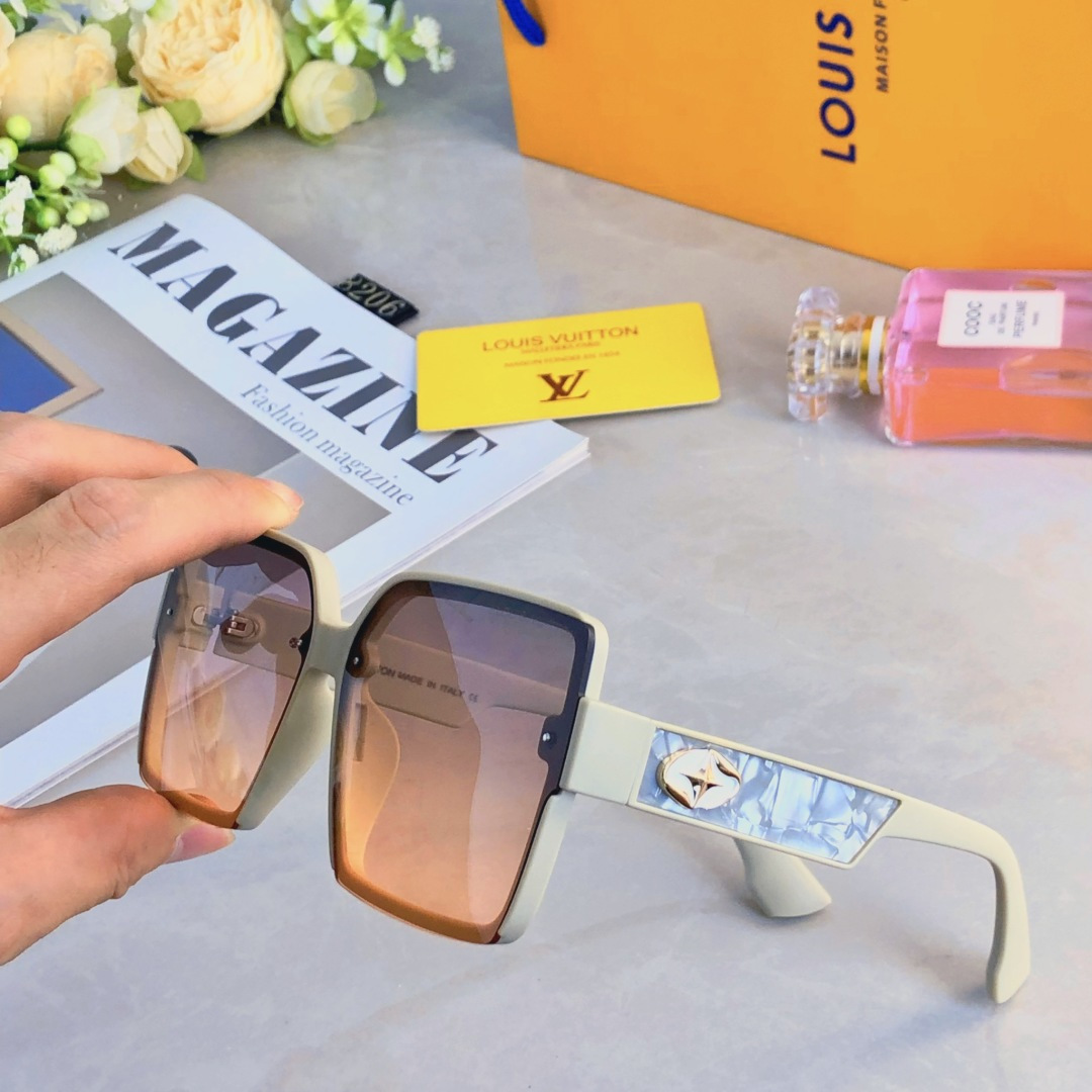。。Louis vuitto*新款高级感时尚潮流墨镜女ins气质网红街拍遮阳太阳镜大框显瘦