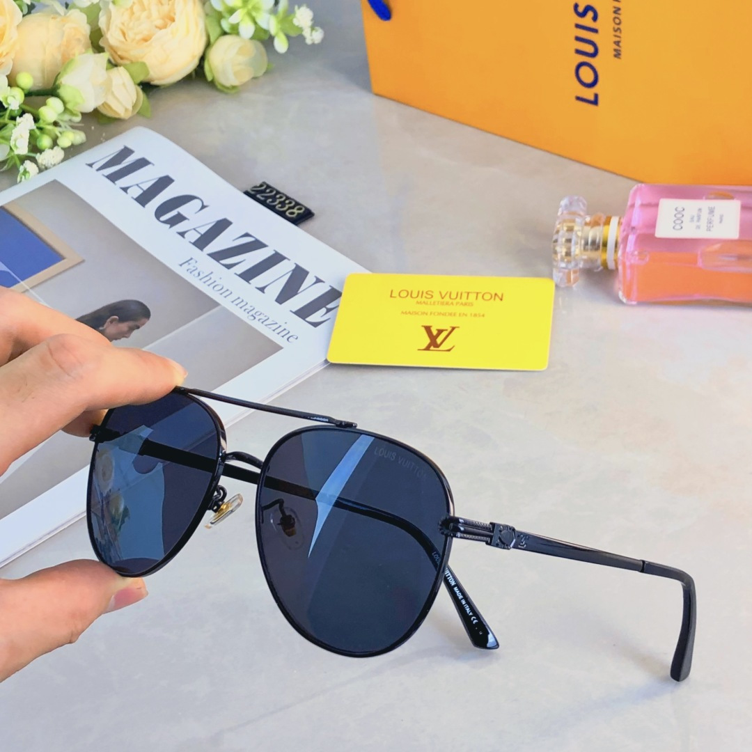 。。Louis vuitto*时尚新款 太阳眼镜高品质高质感模特款百搭潮酷遮阳金属