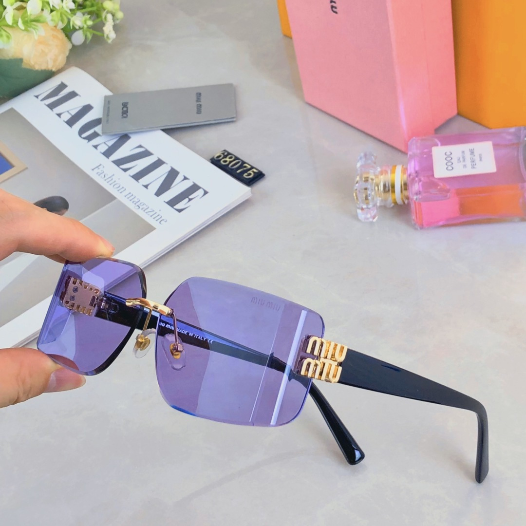 。。miumi*新款谬家欧美无框高级感太阳眼镜复古网红墨镜千禧辣妹太阳镜