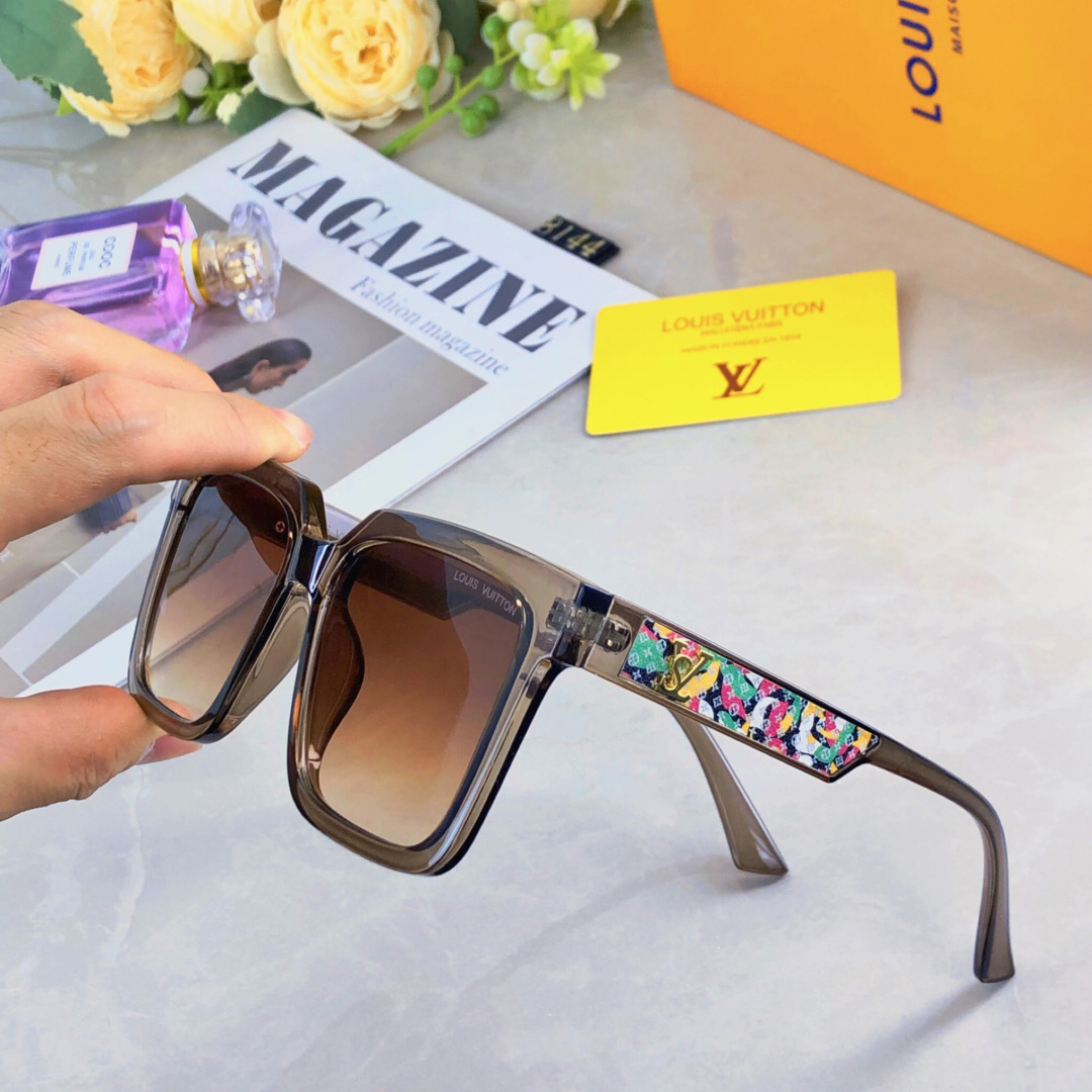 。。Louis vuitto*新款欧美简约方框太阳镜女大气甜酷开车防紫外线时尚街拍墨镜