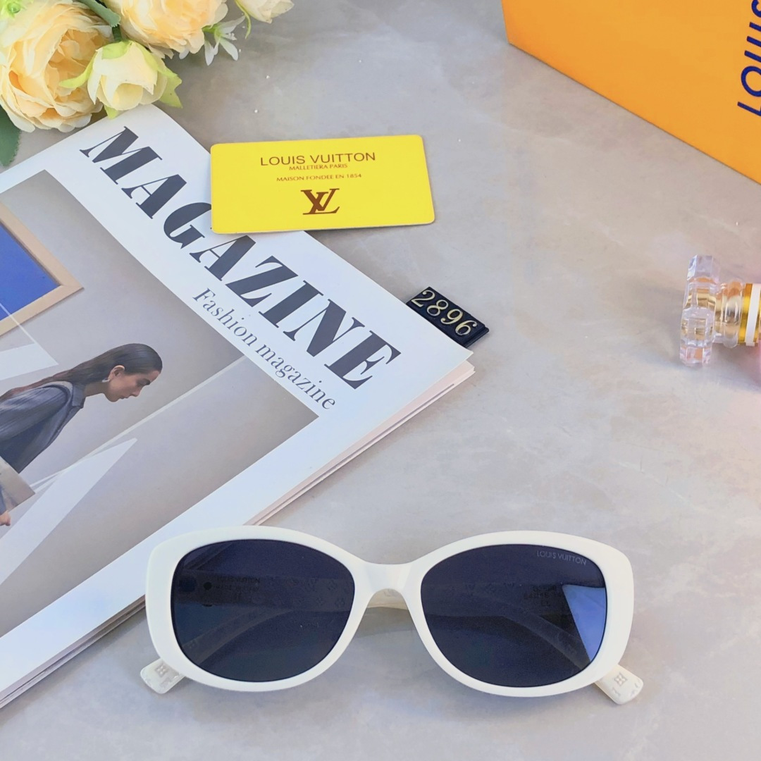 。。Louis vuitto*2025新款小框个性网红风高级感墨镜高颜值太阳镜