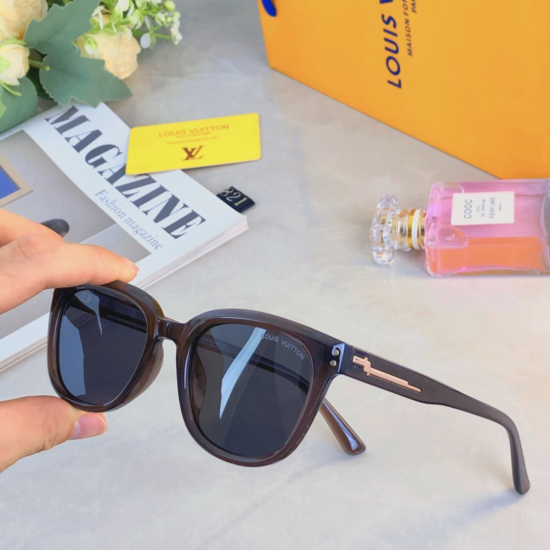 。。Louis vuitto*韩版偏光太阳眼镜潮流男女网红同款素颜大框墨镜显脸小开车