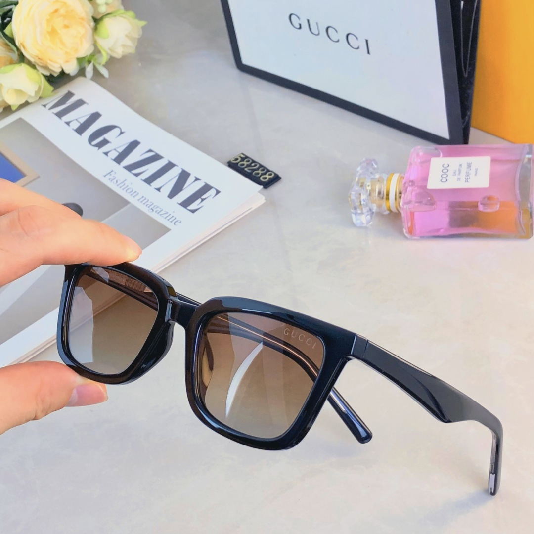 。。Gucc*新款时尚百搭个性潮流街拍太阳眼镜 ins经典复古方形防晒墨镜