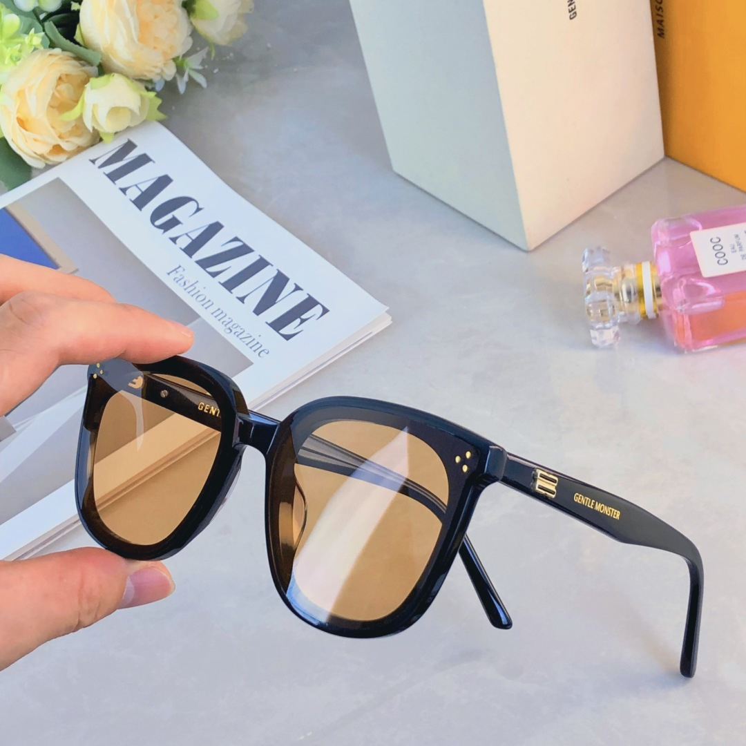NO:372585,New sunglasses small frame ins style bare face sunglasses Korean style fashion sunglasses men's glasses sunglasses sunglasses, glasses19860909新款太阳镜小框ins风素颜遮阳镜韩版时尚墨镜男眼镜墨镜太阳镜,眼镜,glasses