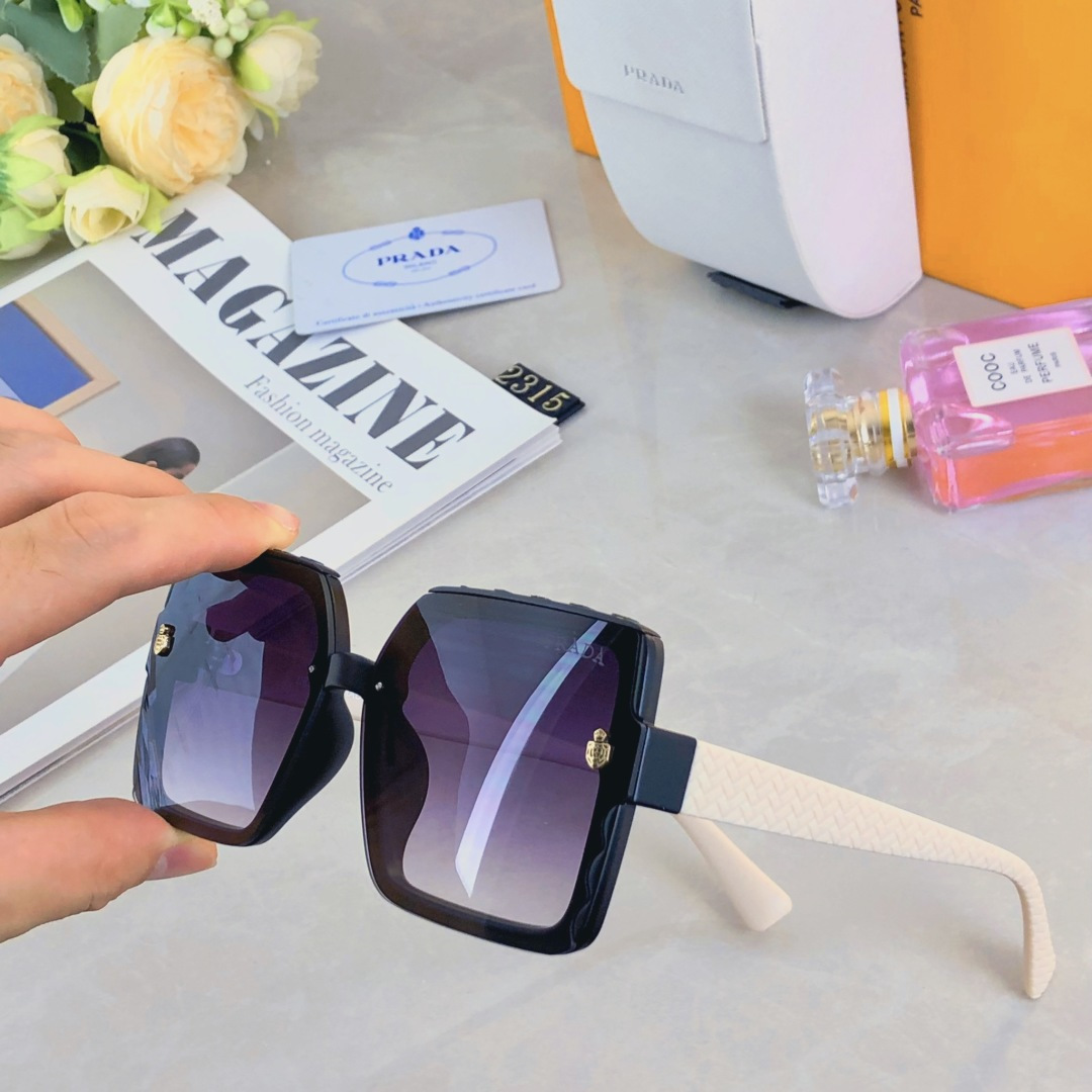 NO:372642,Prad* new square versatile sunglasses simple European and American style sunglasses women's ultraviolet light ins style glasses sunglasses, glasses, prada19860909Prad*新款方形百搭太阳镜气质简约欧美风墨镜女防紫外线超轻ins风眼镜墨镜太阳镜,眼镜,prada,glasses
