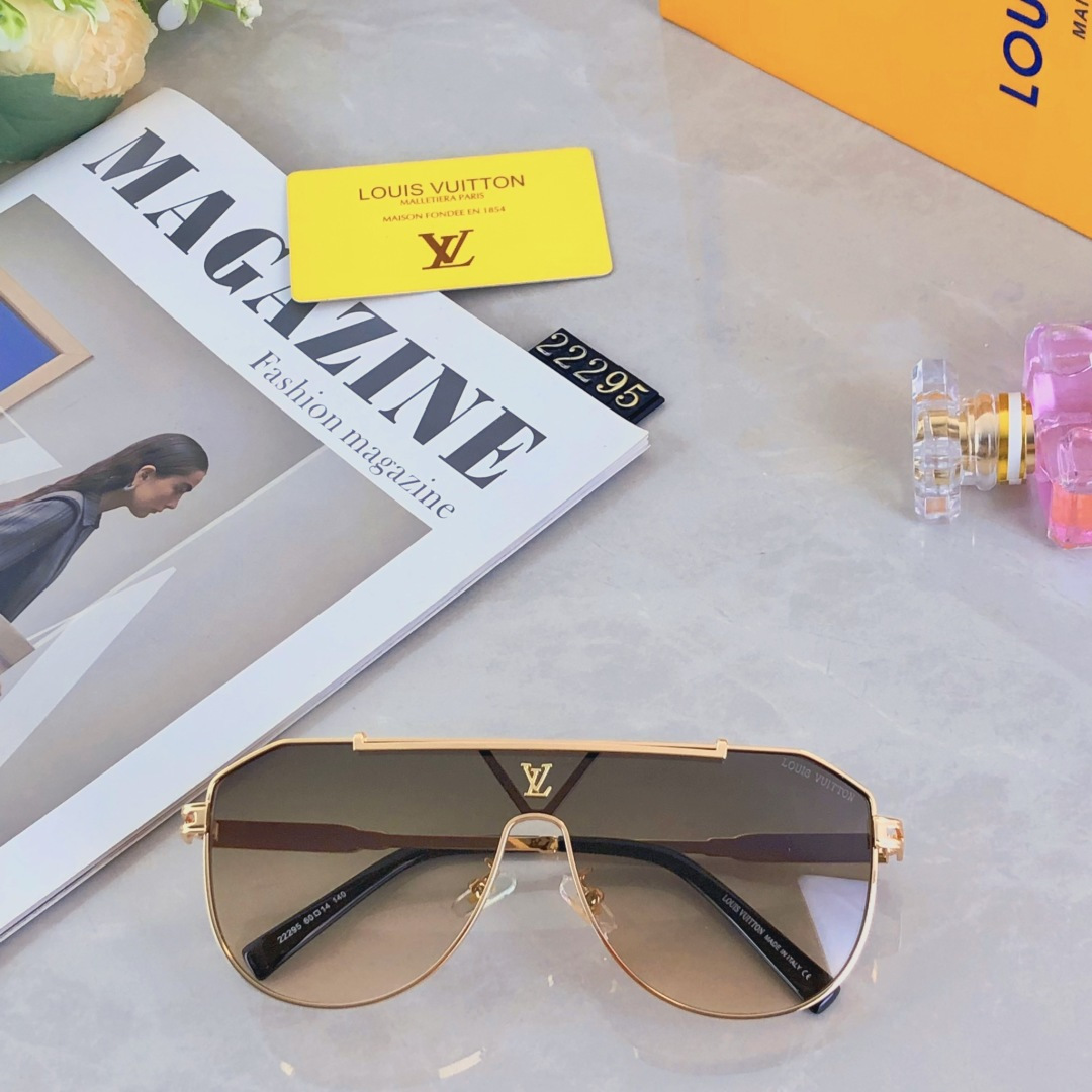 。。Louis vuitto*时尚新款太阳眼镜高品质高质感百搭潮遮阳大框金属大气