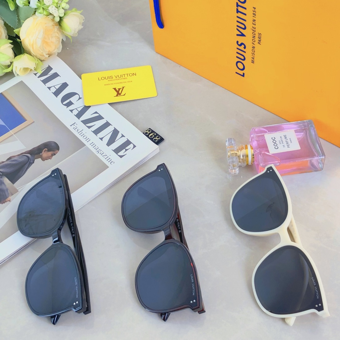 。。Louis vuitton*新款方形简约太阳镜女韩版潮个性大框显瘦开车驾驶遮阳墨镜男