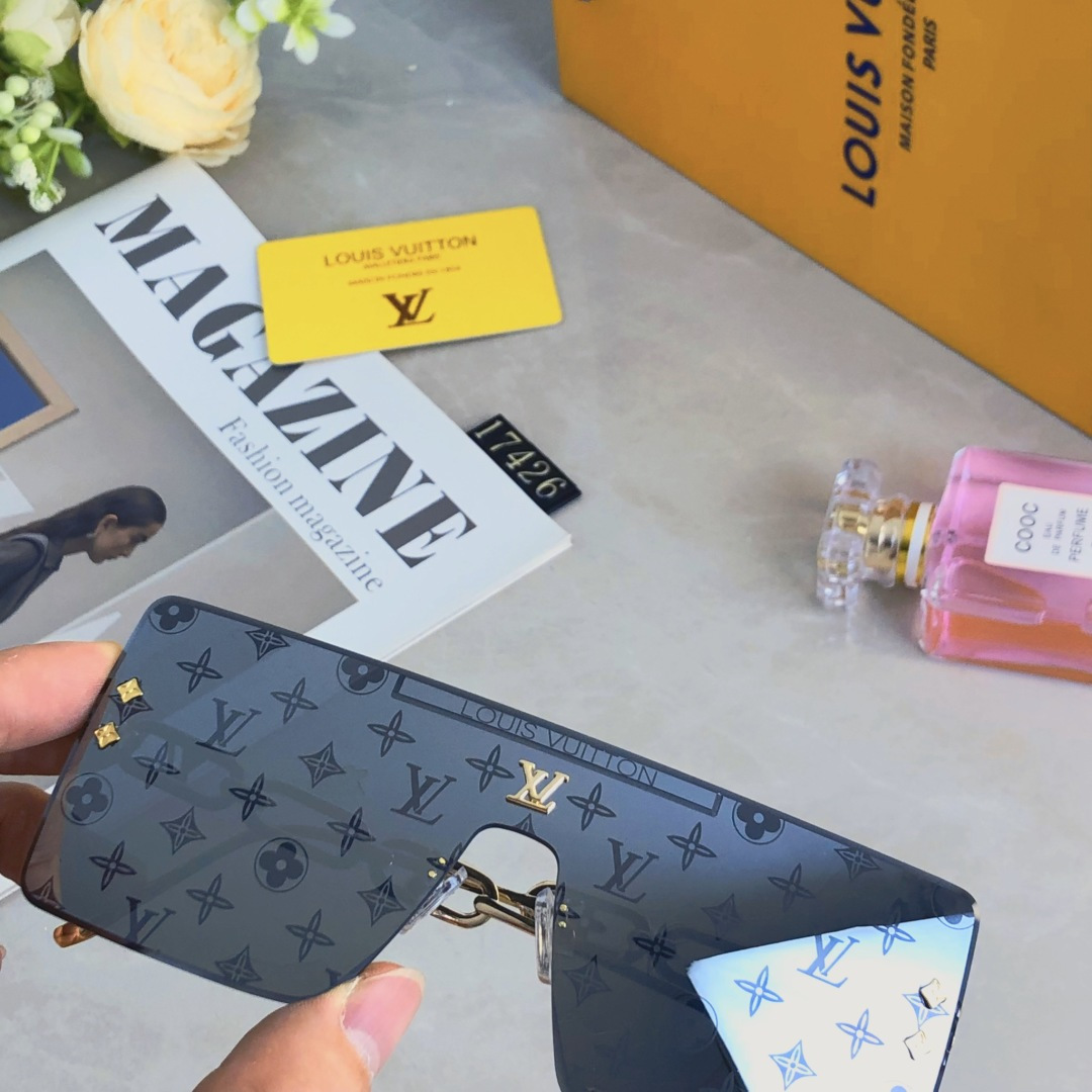 。。Louis vuitto*超酷连体大框墨镜男女遮脸显瘦太阳眼镜开车海边拍照百搭防紫外线