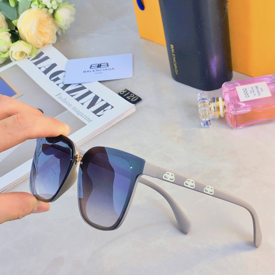 。。Balenciag*遮阳镜骑车开车太阳镜防紫外线ins简约休闲墨镜女潮流款