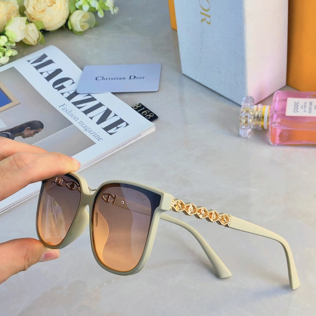 。。Dio*2025新款墨镜高级感美式辣妹网红款海边拍照夏季遮阳太阳镜
