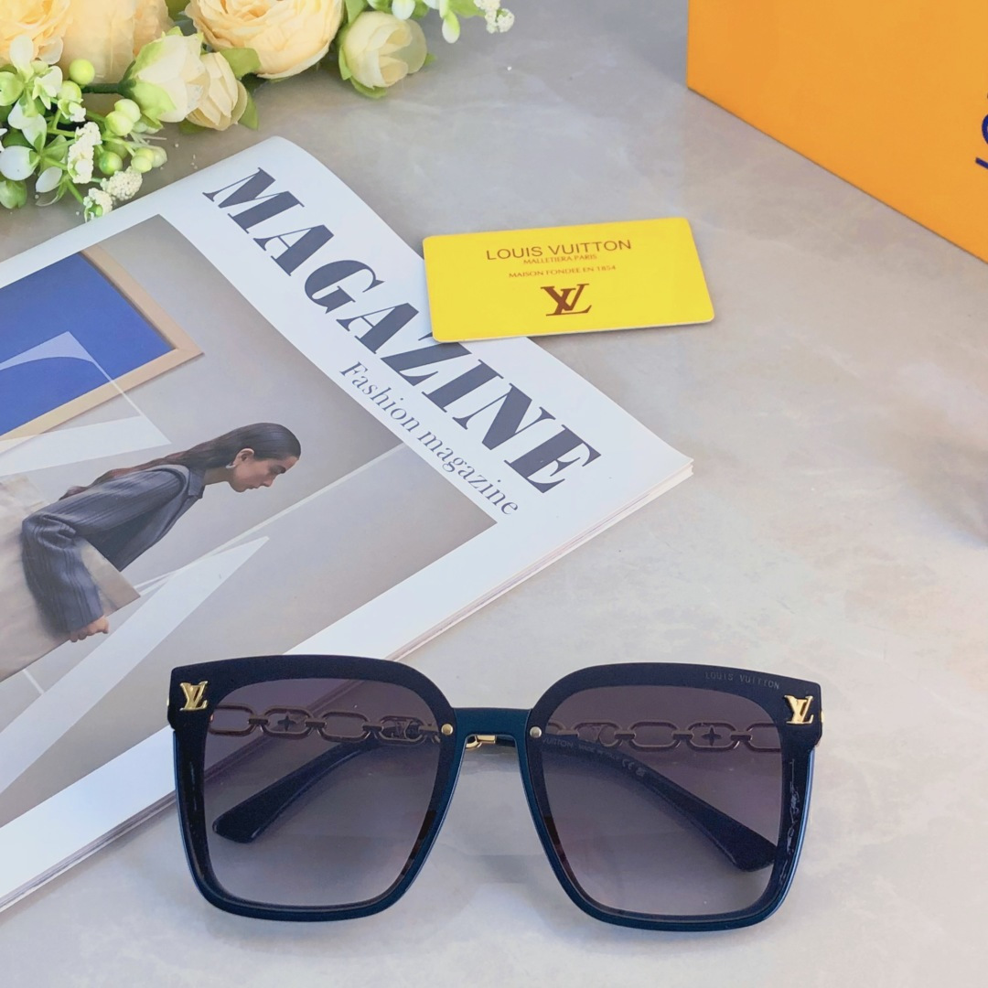 。。Louis vuitto*韩版方形墨镜女高级感ins潮人大框圆脸显瘦遮阳防紫外线太阳镜