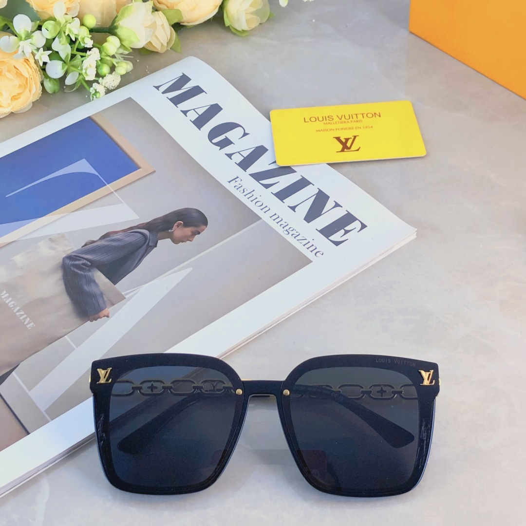 。。Louis vuitto*韩版方形墨镜女高级感ins潮人大框圆脸显瘦遮阳防紫外线太阳镜