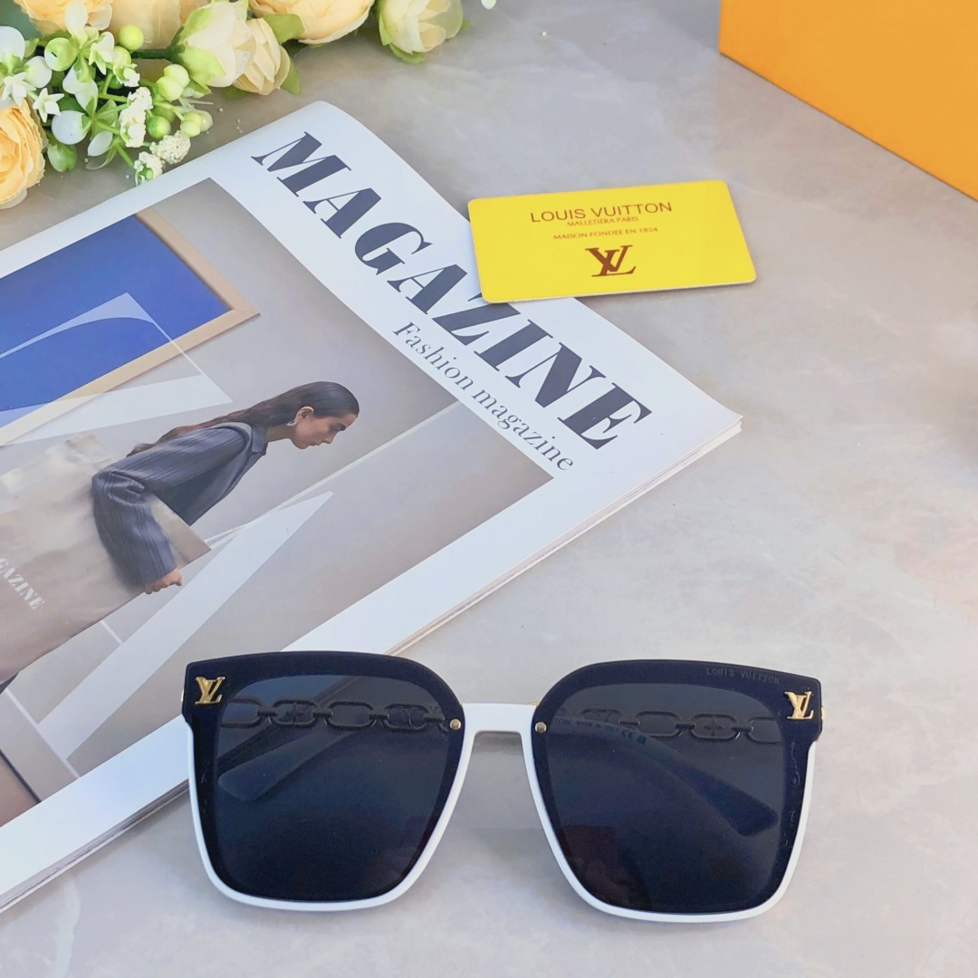 。。Louis vuitto*韩版方形墨镜女高级感ins潮人大框圆脸显瘦遮阳防紫外线太阳镜