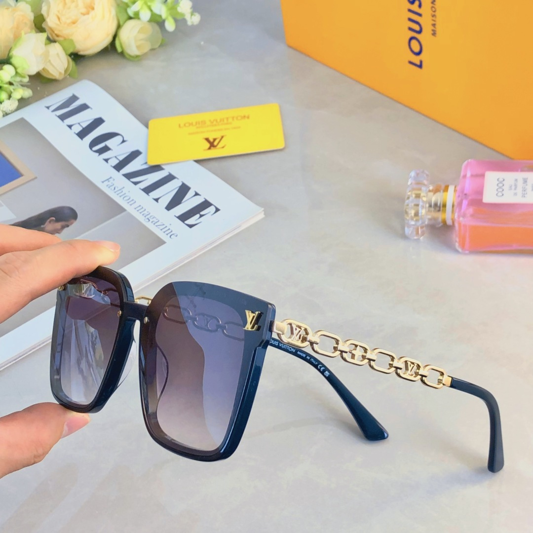 。。Louis vuitto*韩版方形墨镜女高级感ins潮人大框圆脸显瘦遮阳防紫外线太阳镜