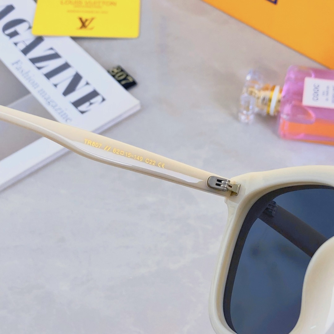 。。Louis vuitto*韩版时尚墨镜女款新款高级感潮网红大脸显瘦防紫外线太阳眼镜