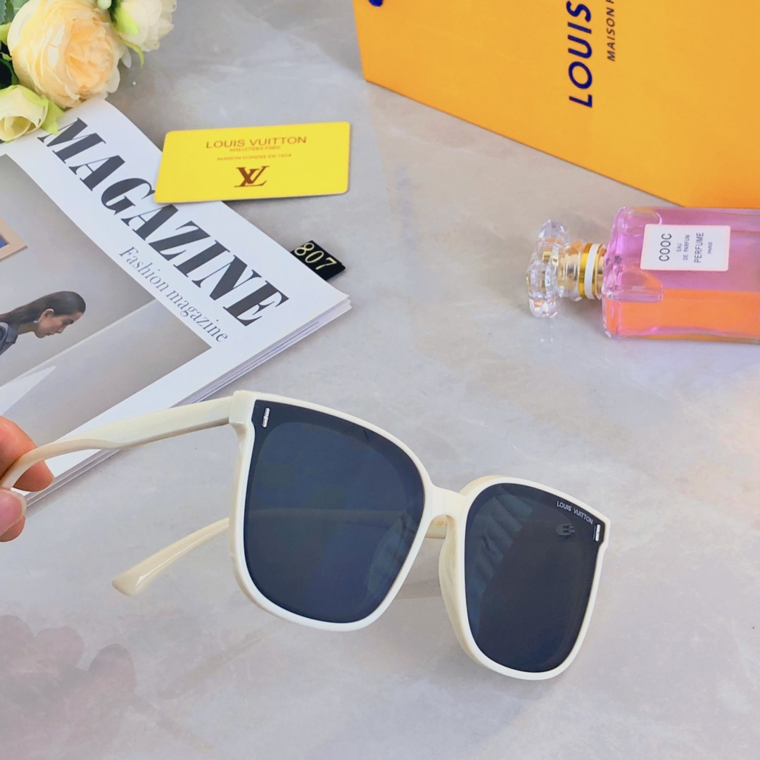 。。Louis vuitto*韩版时尚墨镜女款新款高级感潮网红大脸显瘦防紫外线太阳眼镜