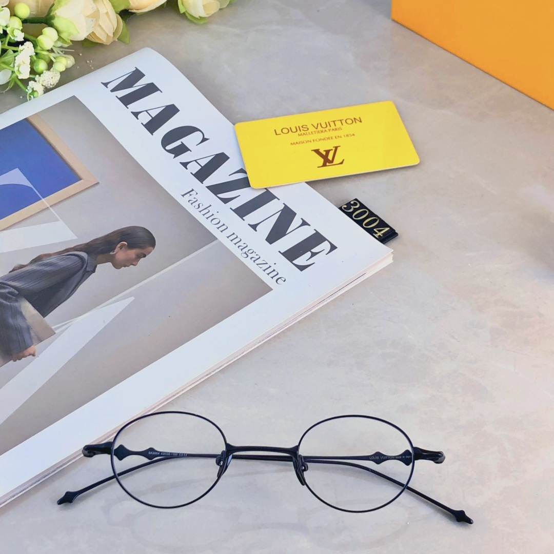 。。Louis vuitto*王嘉尔复古小框椭圆星星款女眼镜框韩版素颜街拍学院风小脸配近视