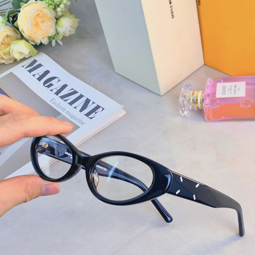 。。欧美风黑框猫眼素颜神器眼镜辣妹老师海妖风可配度数近视镜框女潮