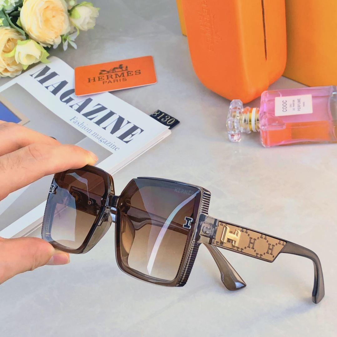 。。Herme*个性潮流气质款经典方框太阳镜 简约时尚开车防晒现代感墨镜