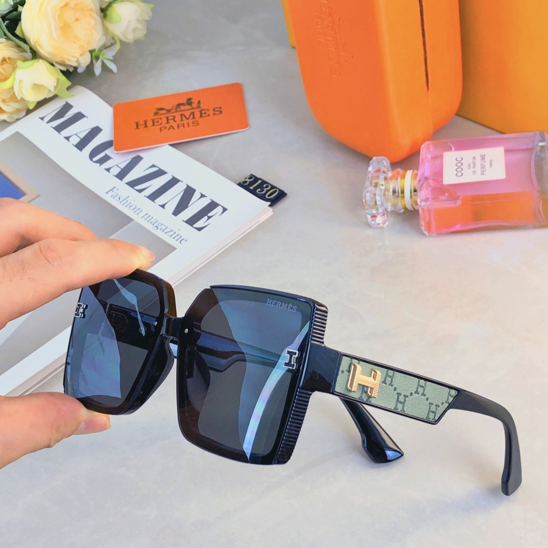 。。Herme*个性潮流气质款经典方框太阳镜 简约时尚开车防晒现代感墨镜