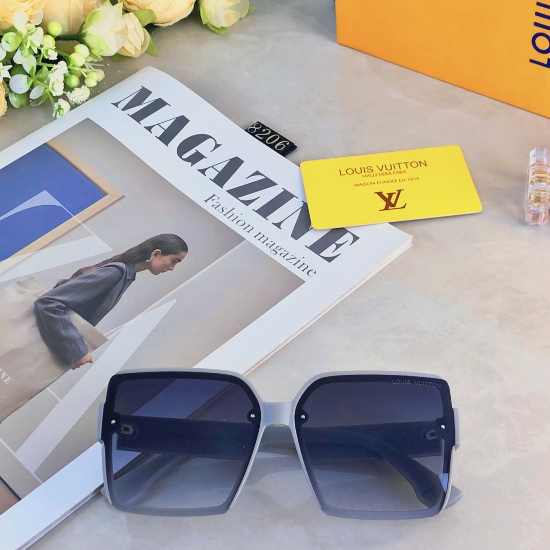 。。Louis vuitto*墨镜方形红潮高级感女轻奢框小小红书网香风抖音2025太阳镜新款