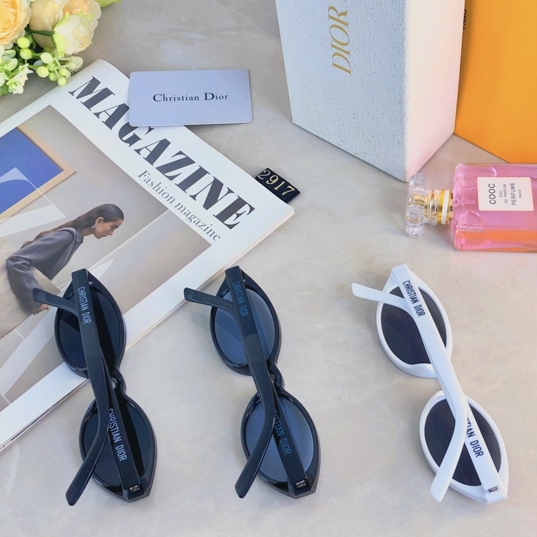 。。Dio*2025新款欧美风椭圆框星星墨镜女街拍高级感显脸小防紫外线太阳镜