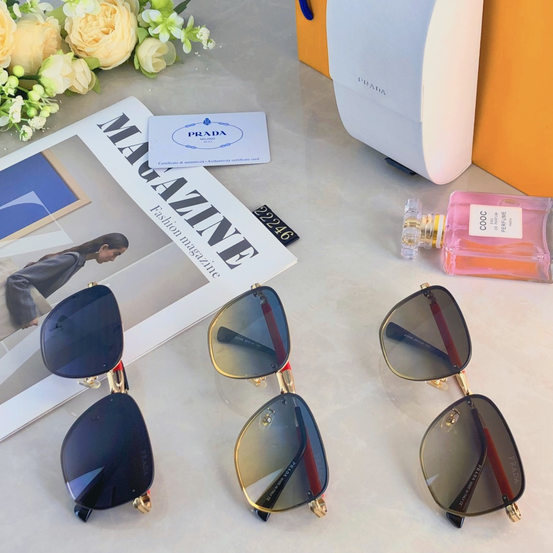 。。Prad*专柜同款 新款户外出游防晒防紫外线太阳镜个性百搭休闲显脸小