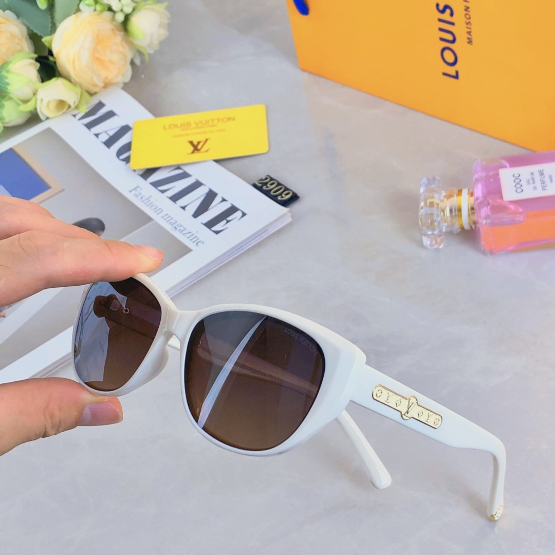 。。Louis vuitto*2025新款小框个性网红风高级感偏光墨镜高颜值开车太阳镜