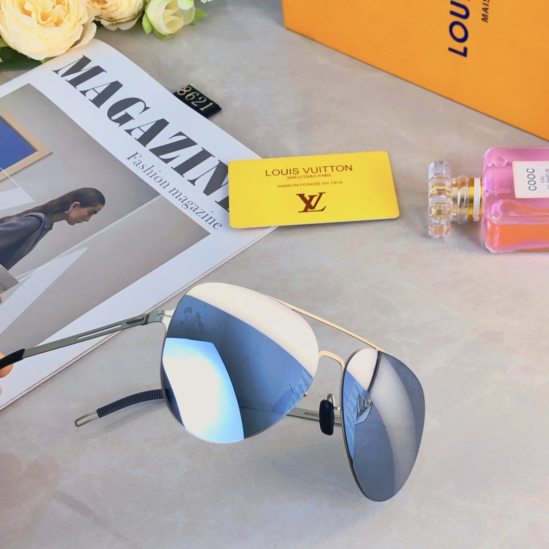 。。Louis vuitto*新款男士蛤蟆镜 超轻超弹不锈钢无螺丝墨镜 经典尼龙偏光太阳镜