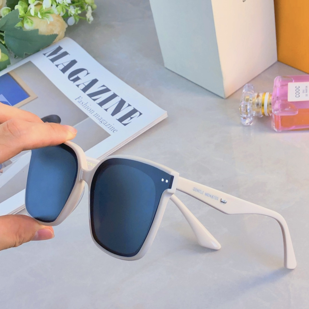 。。韩版gm墨镜女高级感ins圆脸显瘦防紫外线太阳镜男款网红眼镜