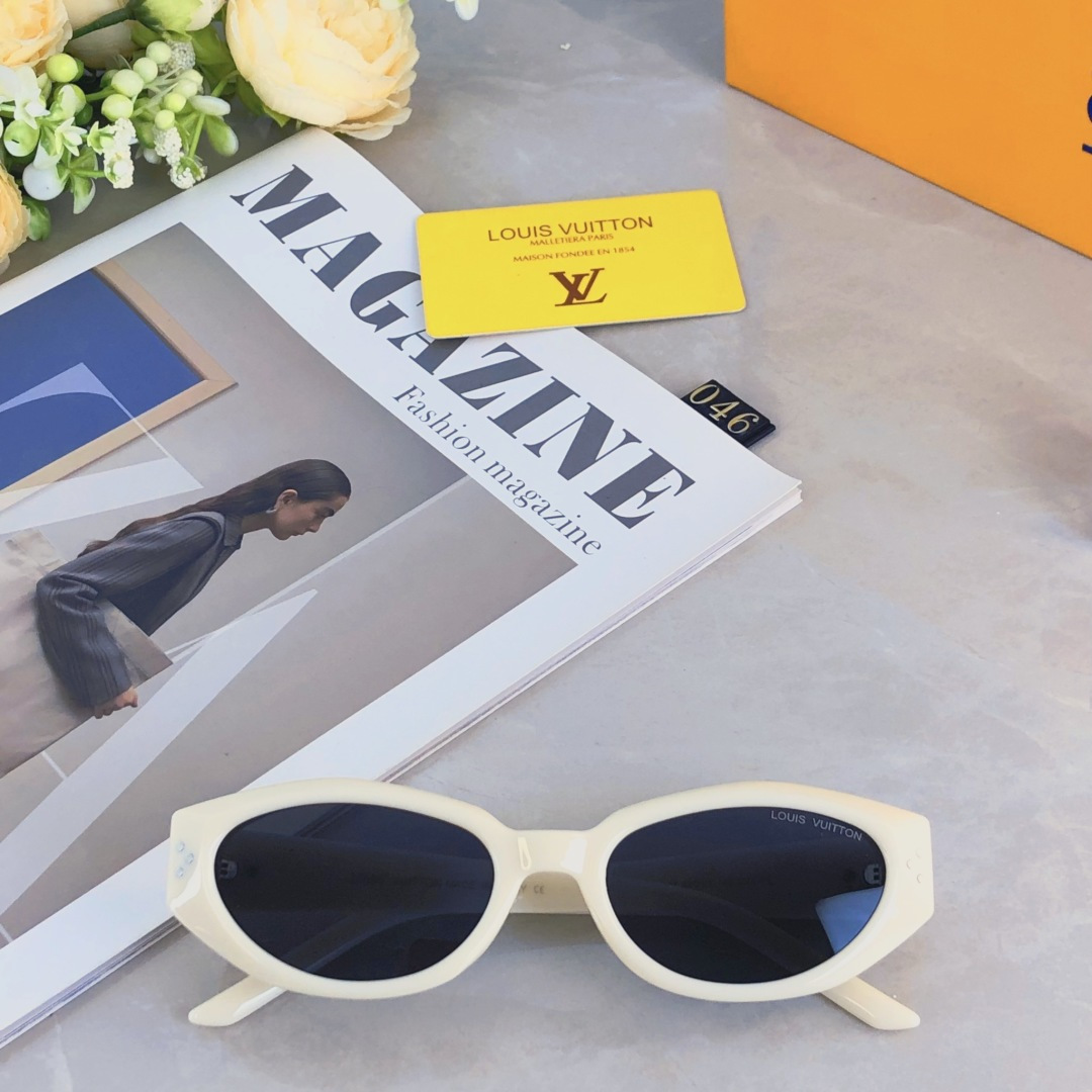 。。Louis vuitto*2025新款墨镜女猫眼小框复古级感太阳眼镜防紫外线防晒太阳镜
