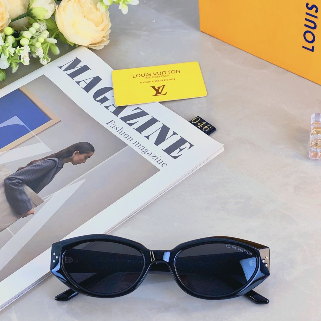 。。Louis vuitto*2025新款墨镜女猫眼小框复古级感太阳眼镜防紫外线防晒太阳镜