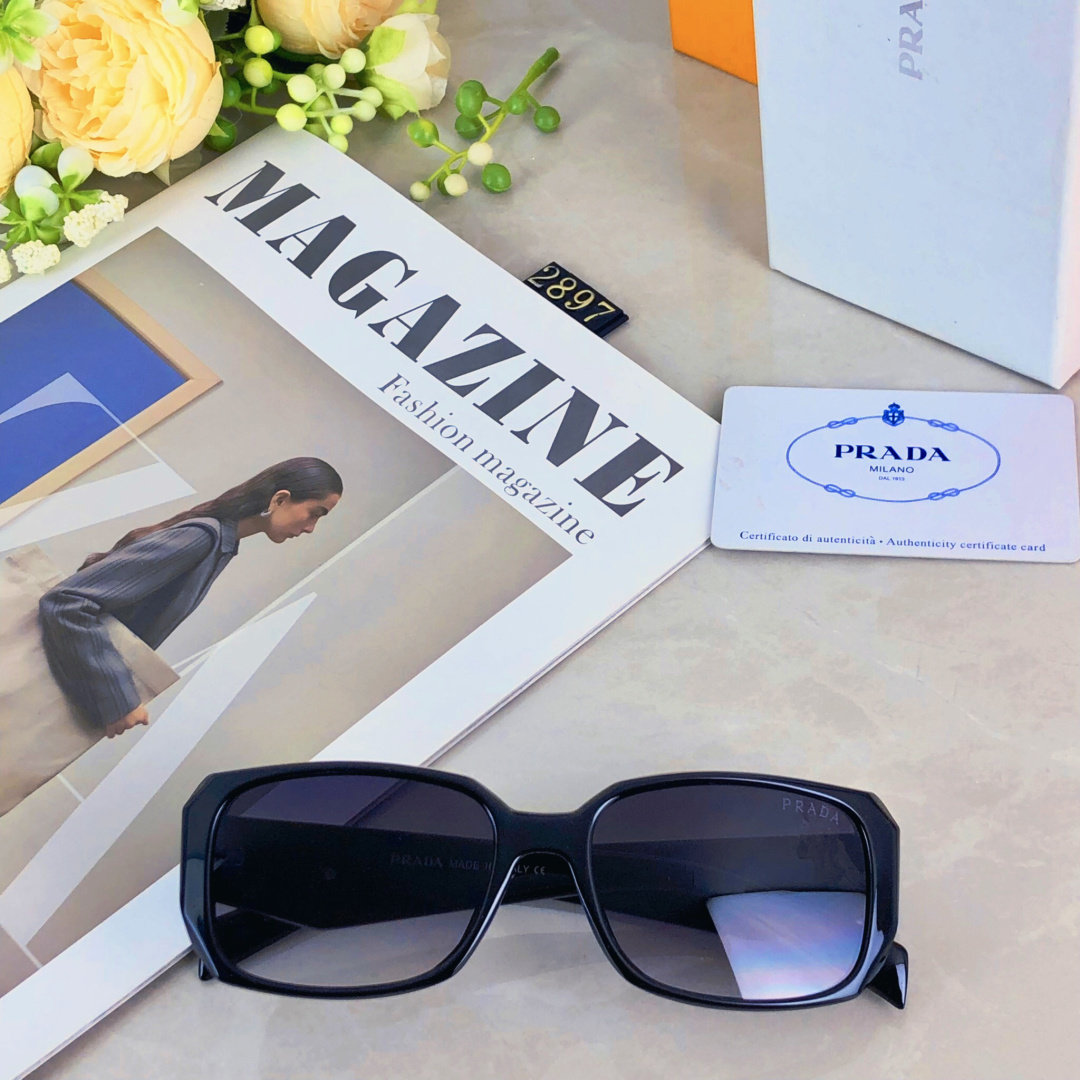 。。Prad*欧美夸张复古防晒墨镜女夏ins时尚方框海边度假防紫外线太阳眼镜