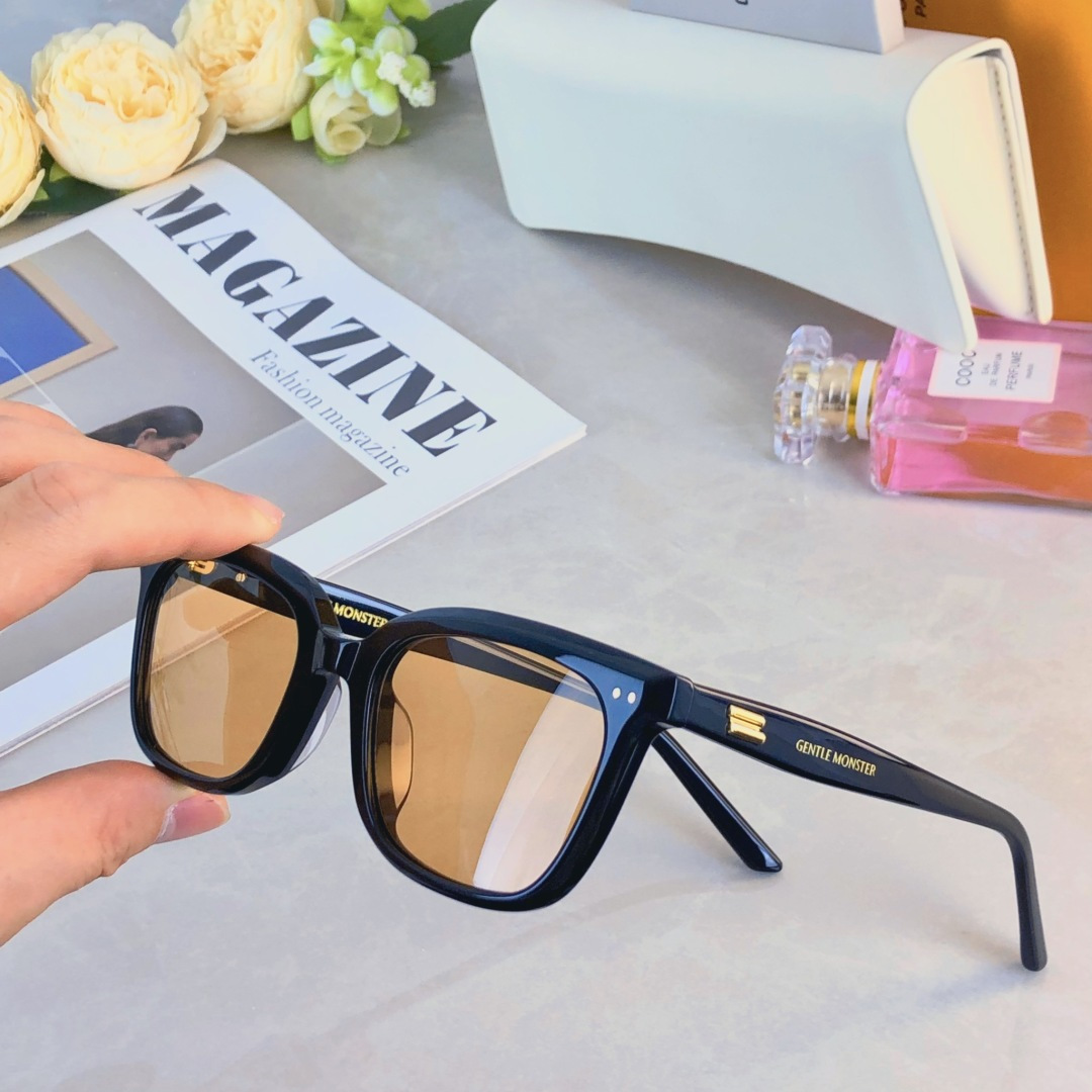 。。男女同款GM方形经典黑超墨镜时尚百搭大脸显小太阳镜可配近视度数