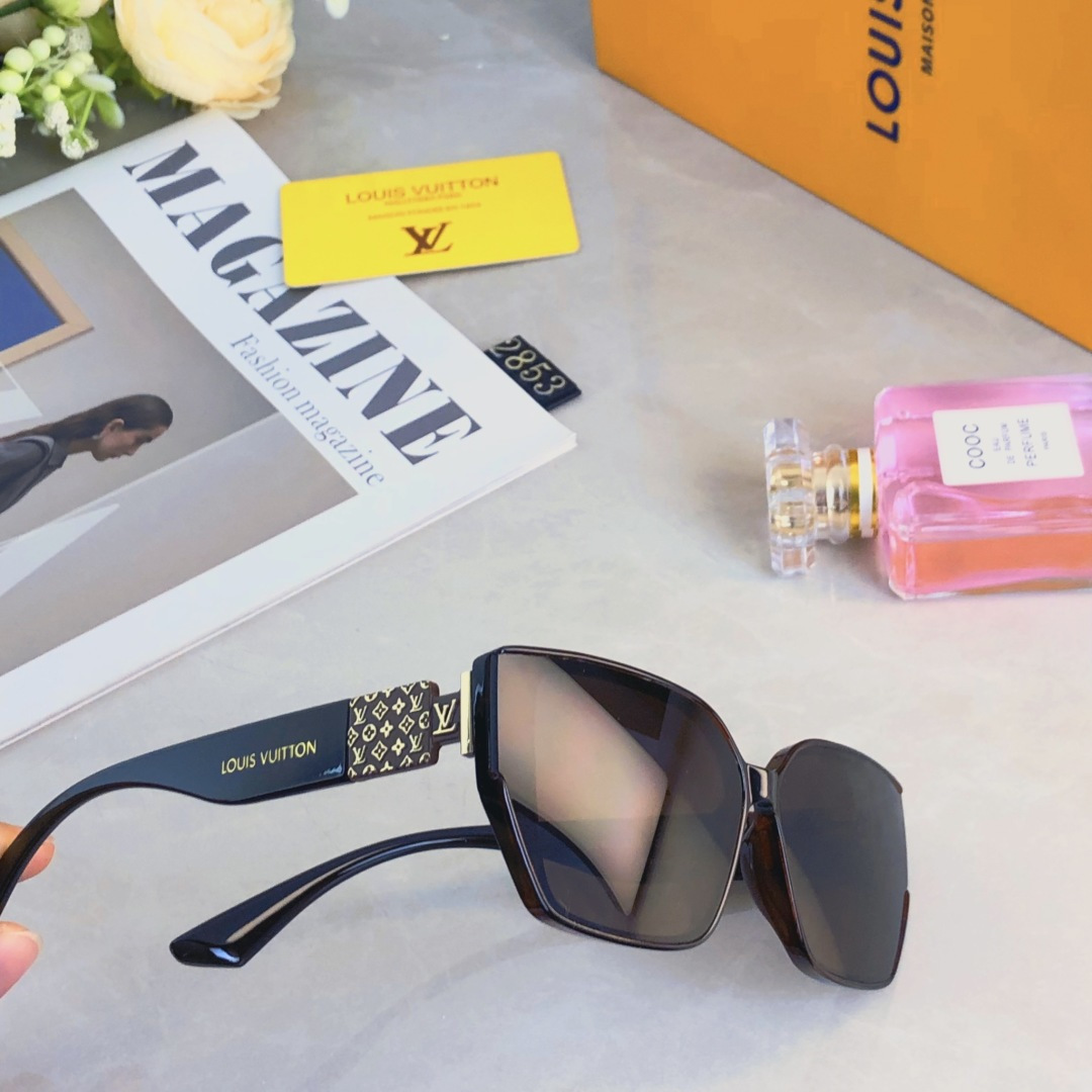 。。Louis vuitto*墨镜女2025新款方形个性超酷高级感防紫外线凹造型拍照太阳眼镜