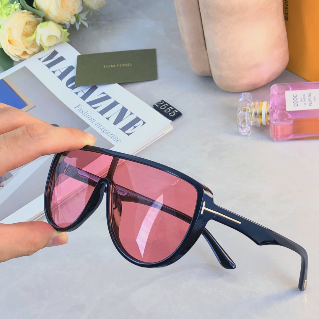 。。Tom For*新款椭圆连体大框太阳眼镜女时尚圆脸显瘦遮阳墨镜男防紫外线