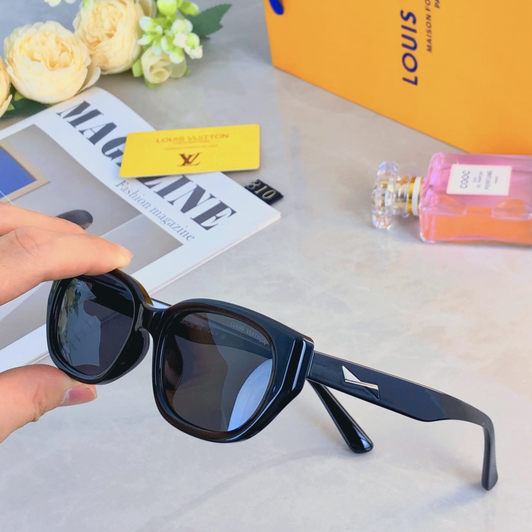 。。Louis vuitto*复古猫眼墨镜女方圆脸显瘦偏光太阳镜男女轻ins韩版潮网红素颜镜